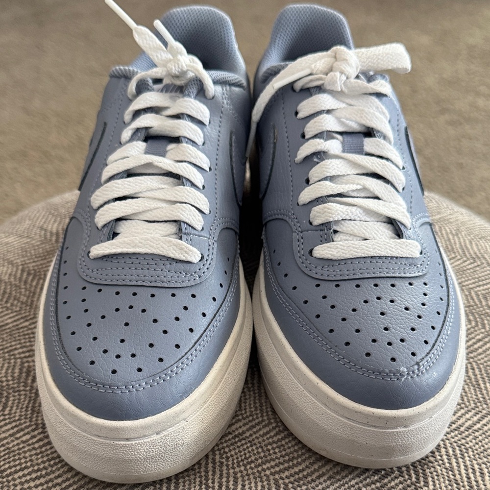 Nike Court Vision Alta Sneakers - Picture 2 of 5